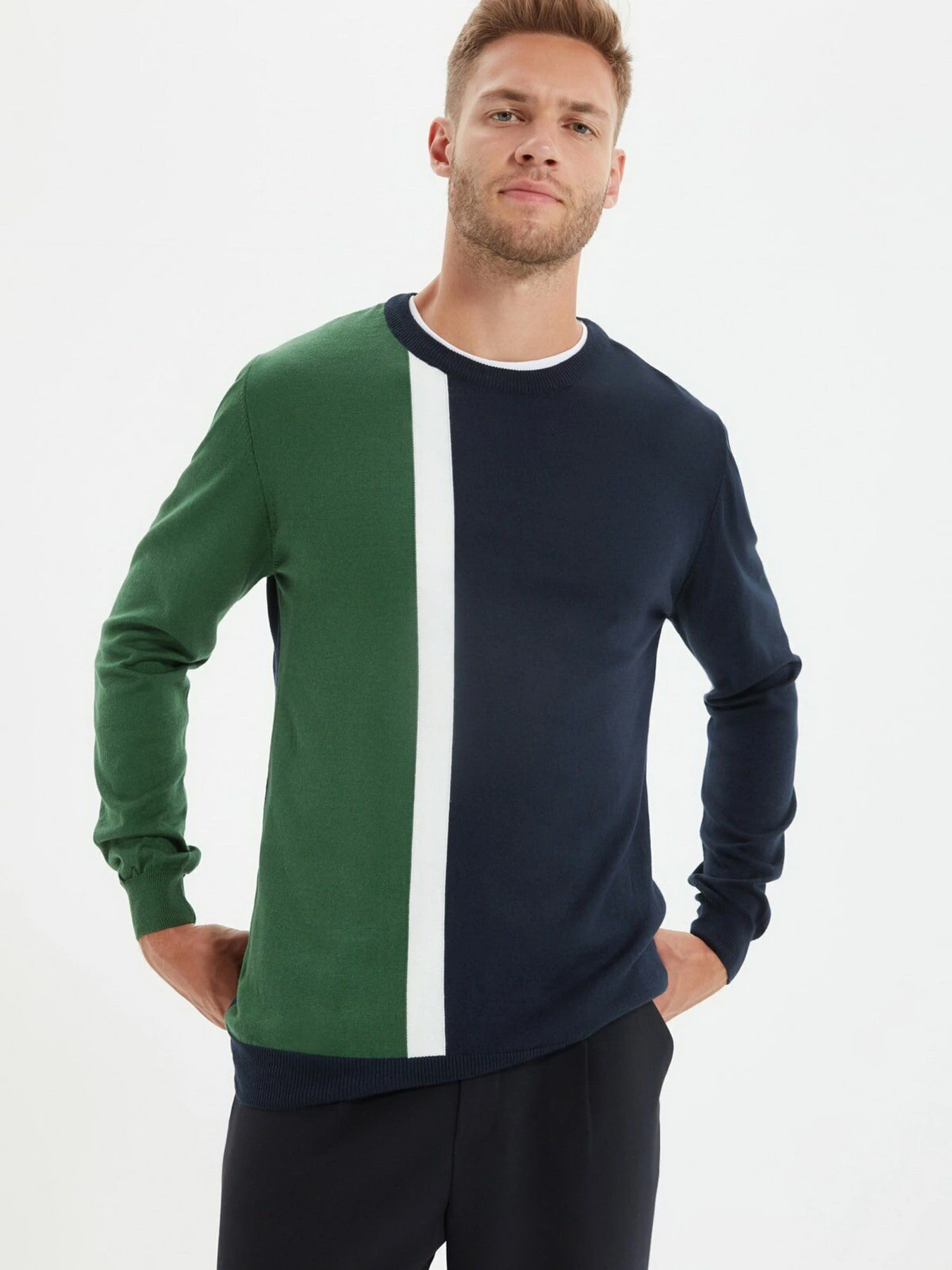 Светри та кардигани Trendyol модель TMNAW21KZ0566/Yesil Светри та кардигани Trendyol модель TMNAW21KZ0566/Yesil Фото