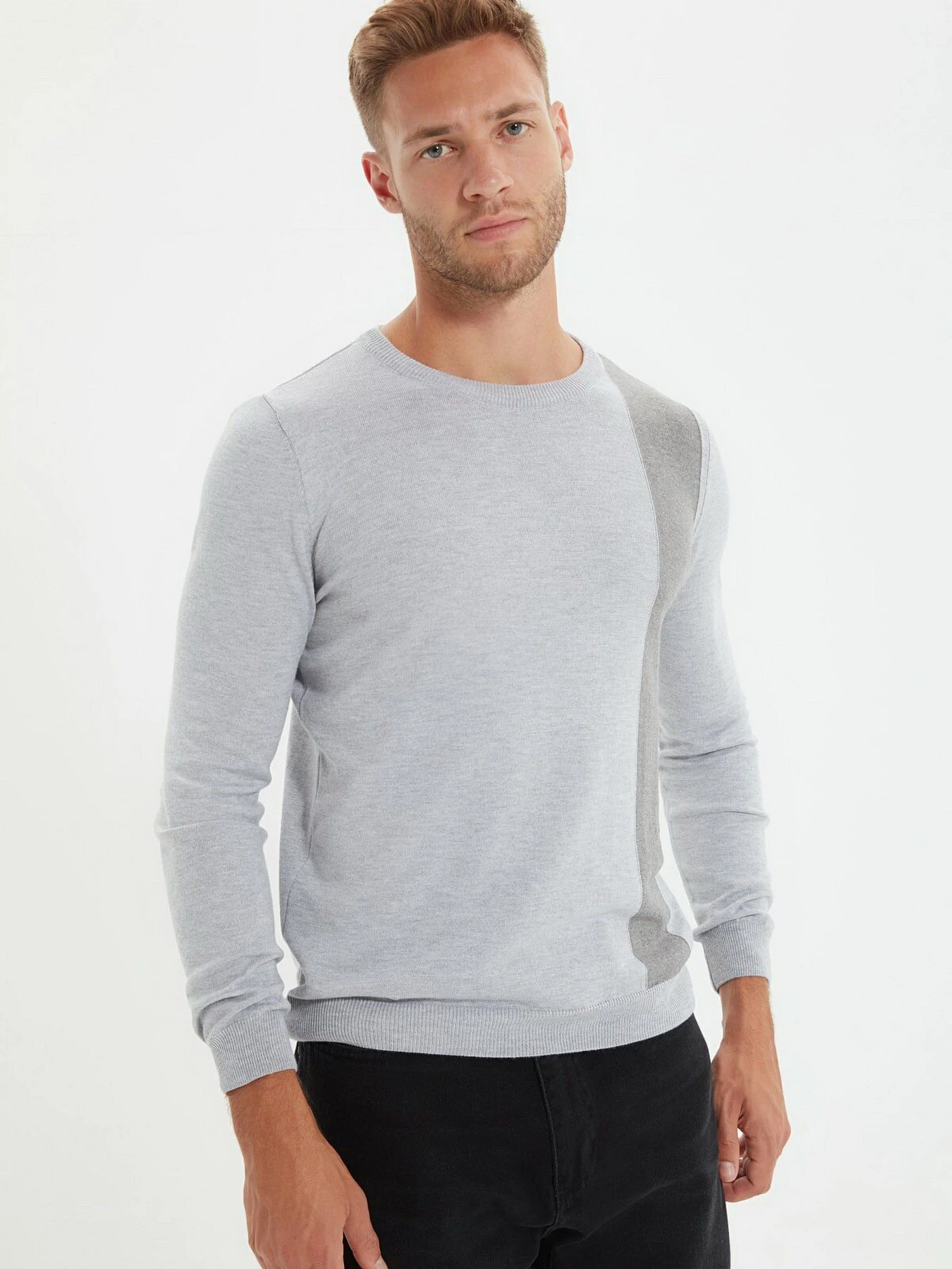 Светри та кардигани Trendyol модель TMNAW22KZ0585/Gri Светри та кардигани Trendyol модель TMNAW22KZ0585/Gri Фото