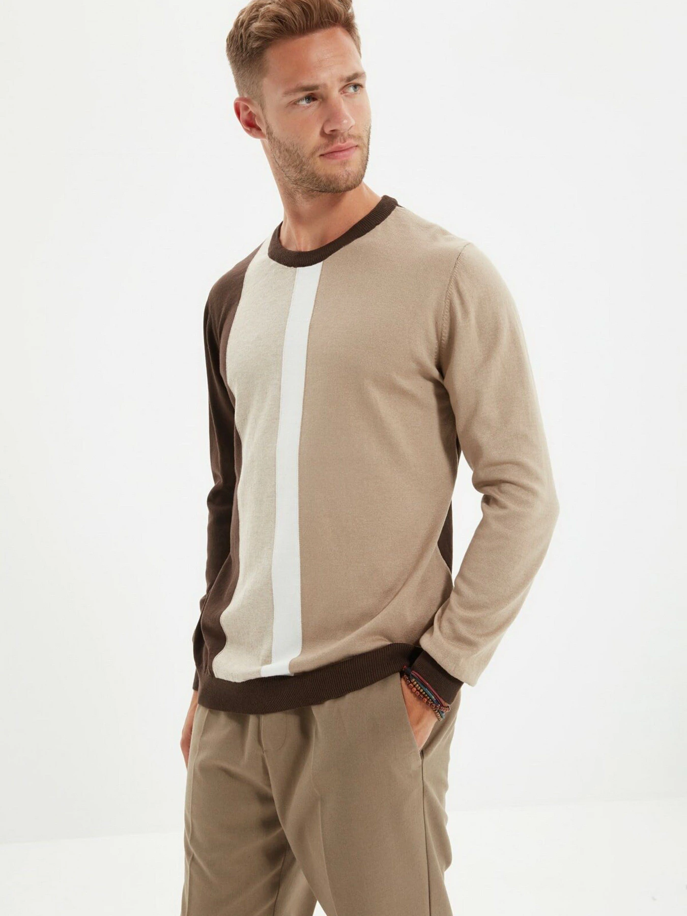 Светри та кардигани Trendyol модель TMNAW22KZ0587/Kahverengi Светри та кардигани Trendyol модель TMNAW22KZ0587/Kahverengi Фото