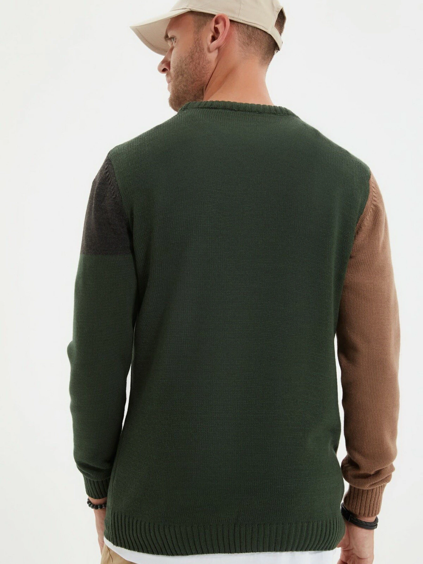 Светри та кардигани Trendyol модель TMNAW22KZ0769/Vizon Светри та кардигани Trendyol модель TMNAW22KZ0769/Vizon Фото