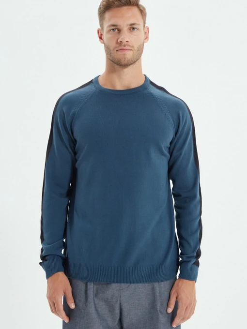 Светри та кардигани Trendyol модель TMNAW22KZ0655/Indigo Фото
