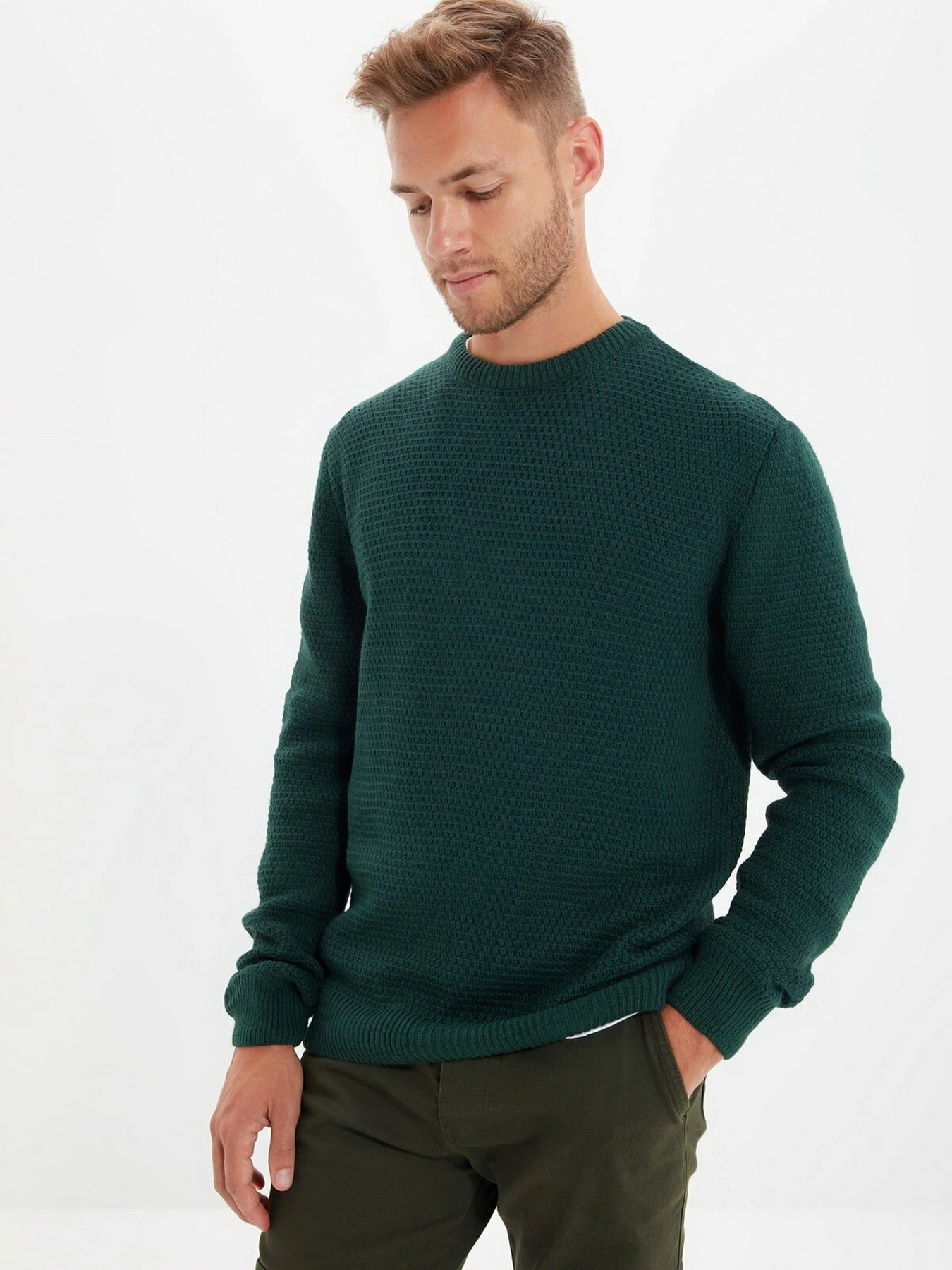 Светри та кардигани Trendyol модель TMNAW22KZ0659/Yesil Светри та кардигани Trendyol модель TMNAW22KZ0659/Yesil Фото