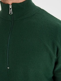 Светри та кардигани Trendyol модель TMNAW22KZ0667/Koyu Yesil Фото