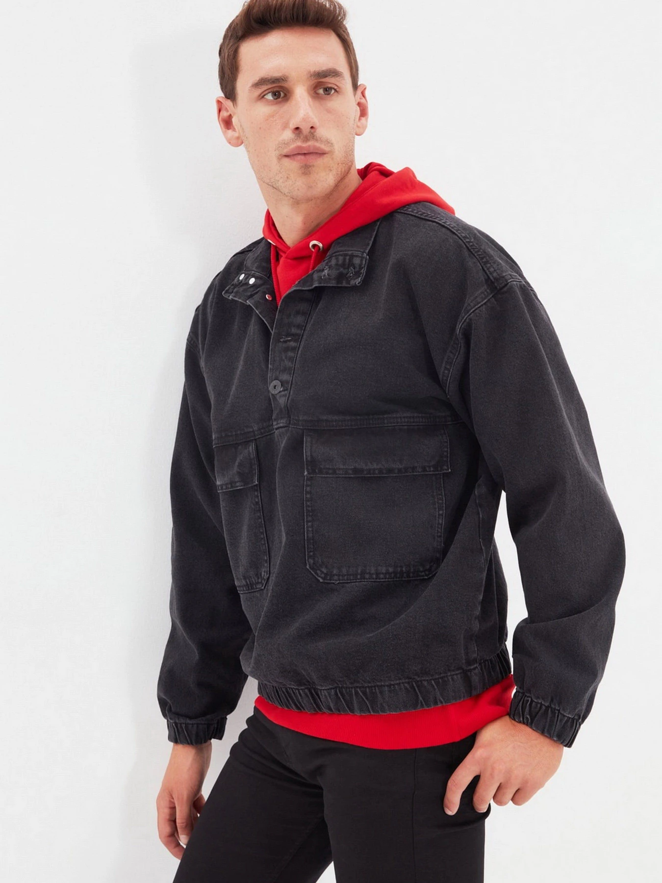 Куртки и дубленки Trendyol модель TMNAW22CE0097/Antrasit Куртки и дубленки Trendyol модель TMNAW22CE0097/Antrasit Фото
