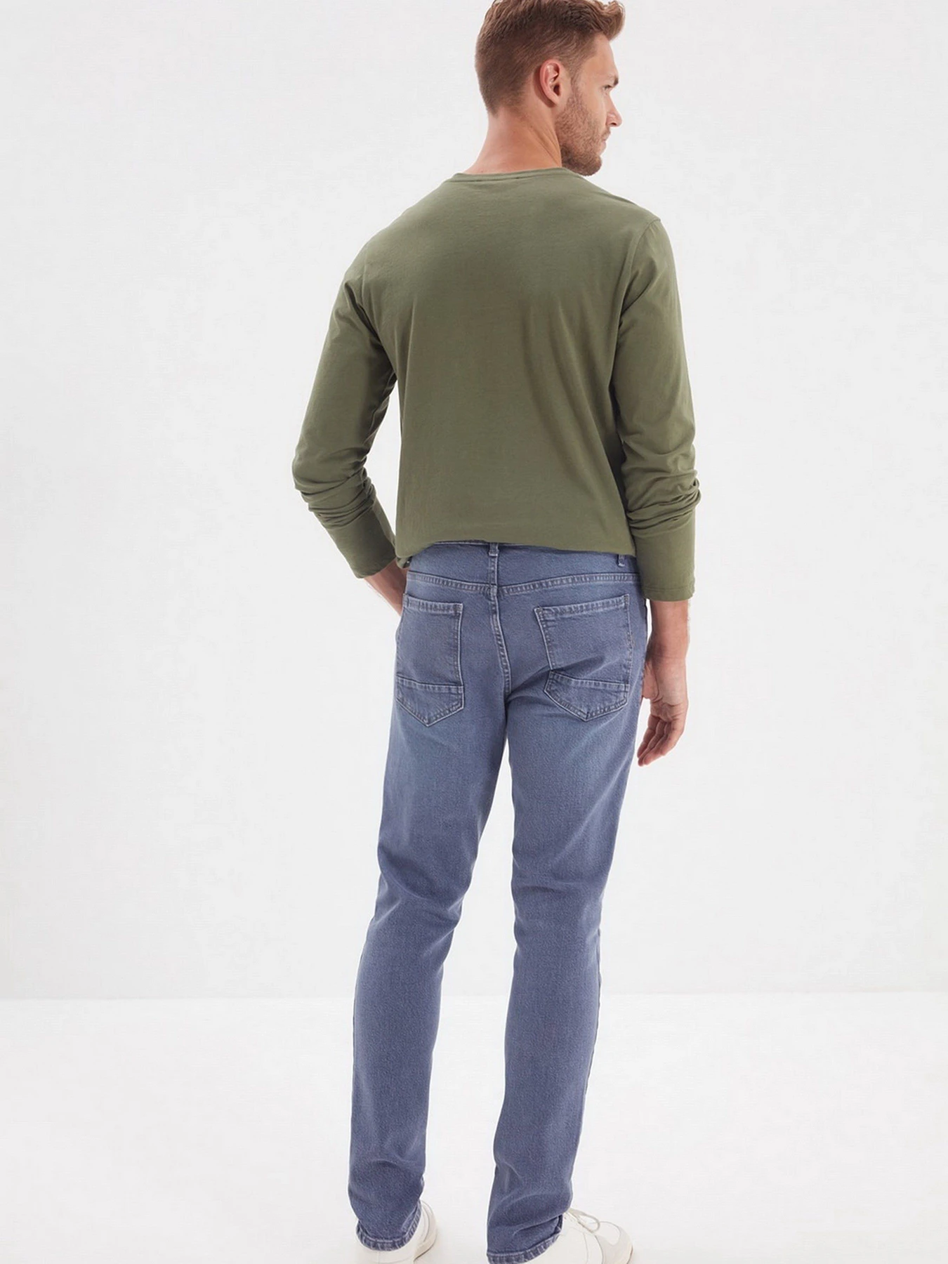 Джинсы Trendyol Slim модель TMNAW22JE0028/Mavi Джинсы Trendyol Slim модель TMNAW22JE0028/Mavi Фото