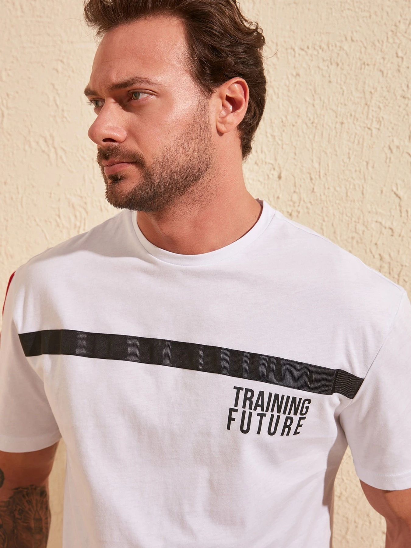 Футболки і поло Trendyol модель TMNSS20TS0876/Beyaz Фото