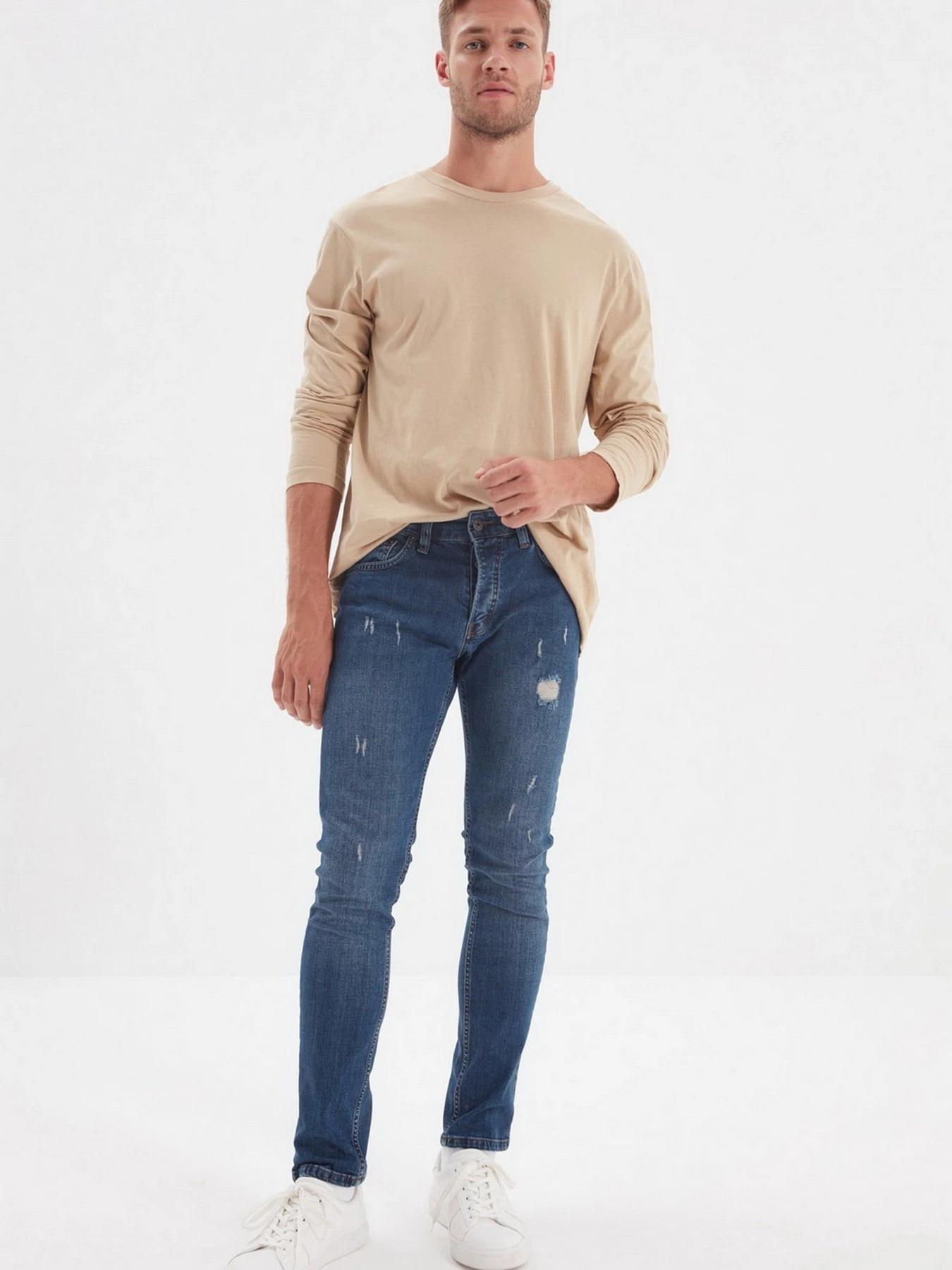 Джинси Trendyol Skinny модель TMNAW22JE0304/Lacivert Фото