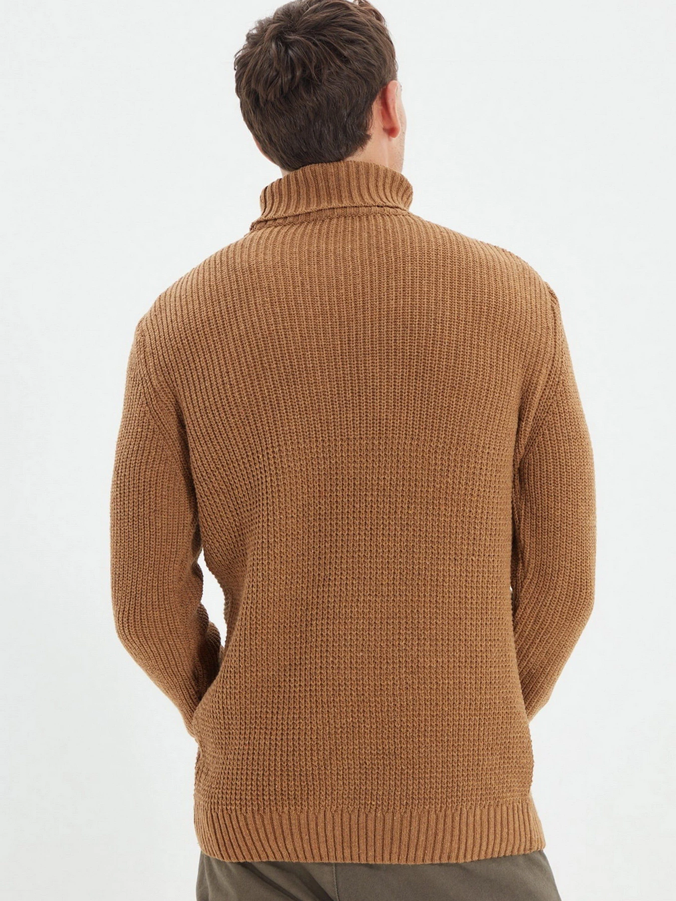 Светри та кардигани Trendyol модель TMNAW22KZ0099/Camel Светри та кардигани Trendyol модель TMNAW22KZ0099/Camel Фото