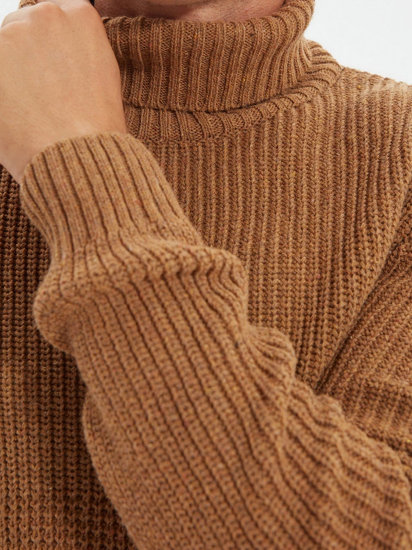 Светри та кардигани Trendyol модель TMNAW22KZ0099/Camel Светри та кардигани Trendyol модель TMNAW22KZ0099/Camel Фото