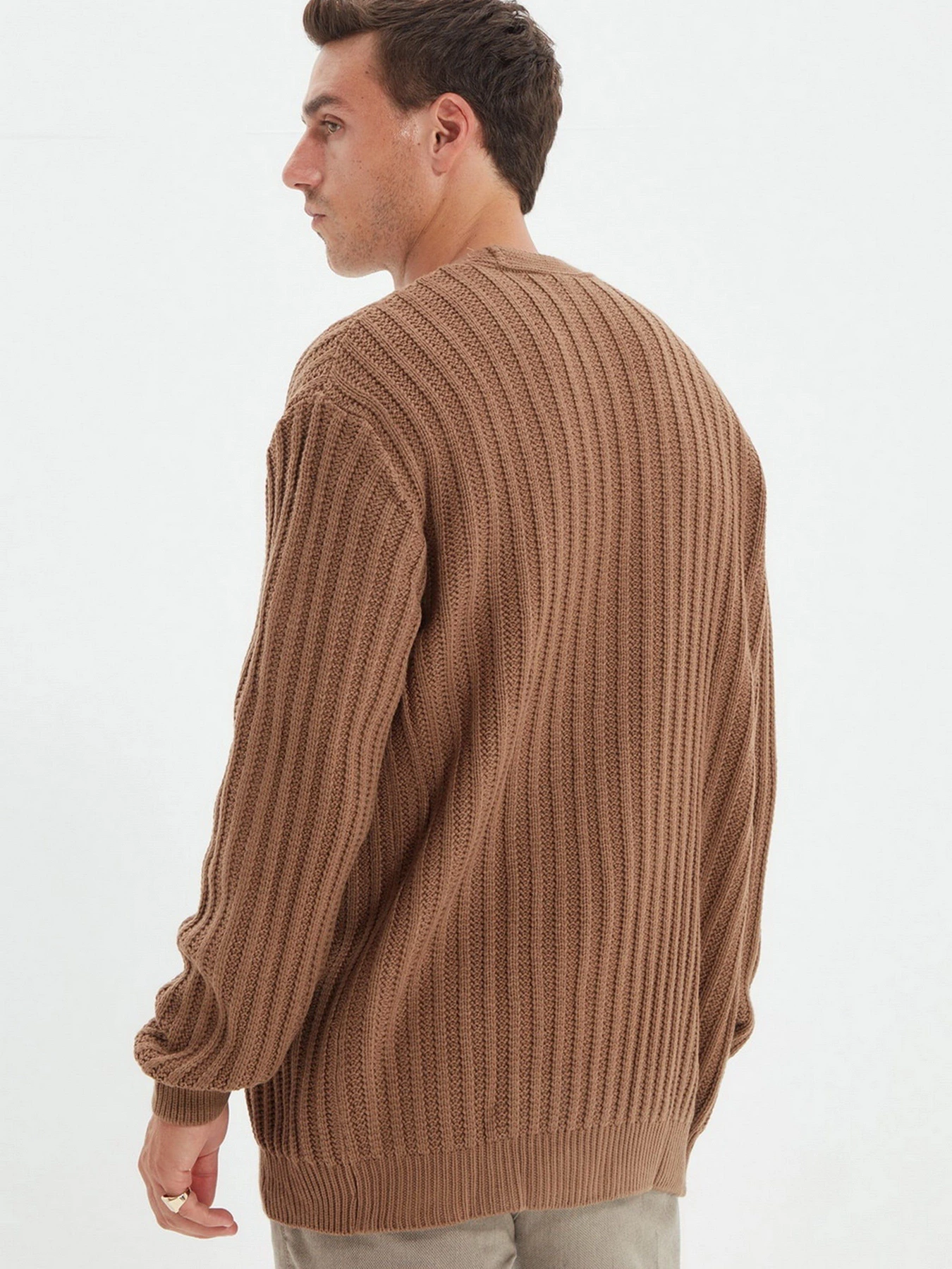Светри та кардигани Trendyol модель TMNAW22KZ0138/Vizon Светри та кардигани Trendyol модель TMNAW22KZ0138/Vizon Фото