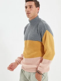 Свитры и кардиганы Trendyol модель TMNAW22KZ0139/Gri Фото