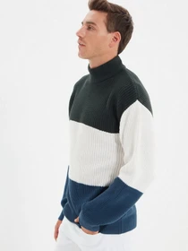 Свитры и кардиганы Trendyol модель TMNAW22KZ0139/Yesil Фото