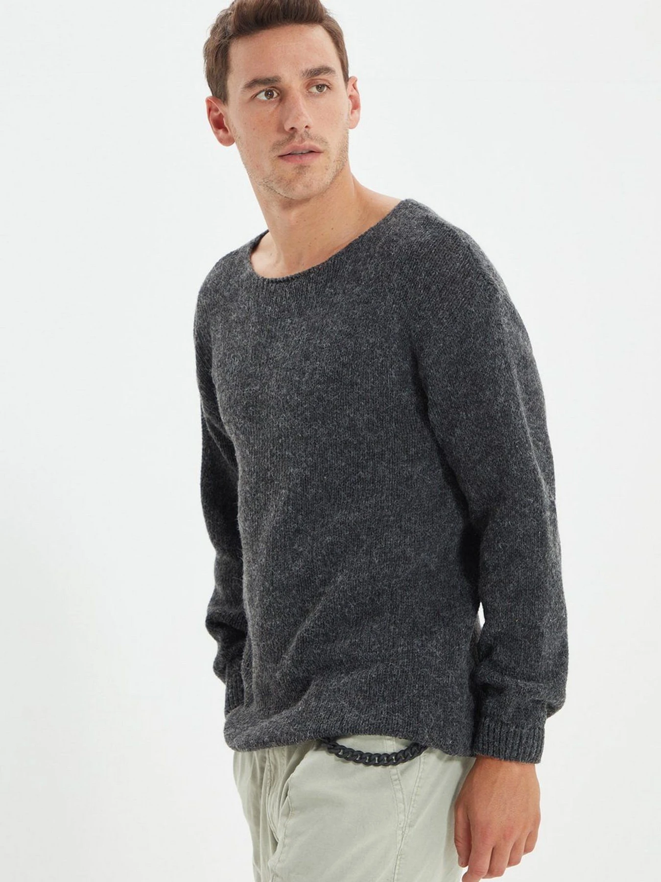 Светри та кардигани Trendyol модель TMNAW22KZ0292/Antrasit Светри та кардигани Trendyol модель TMNAW22KZ0292/Antrasit Фото