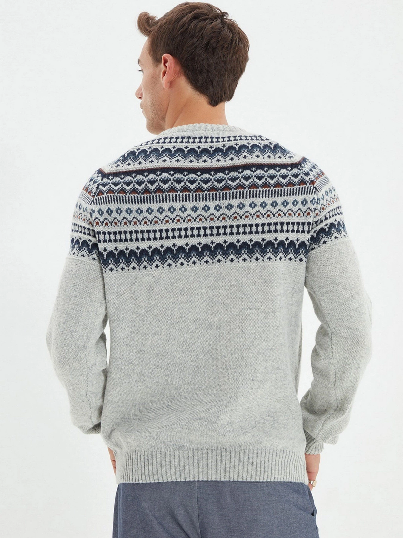 Светри та кардигани Trendyol модель TMNAW22KZ0297/Gri Светри та кардигани Trendyol модель TMNAW22KZ0297/Gri Фото