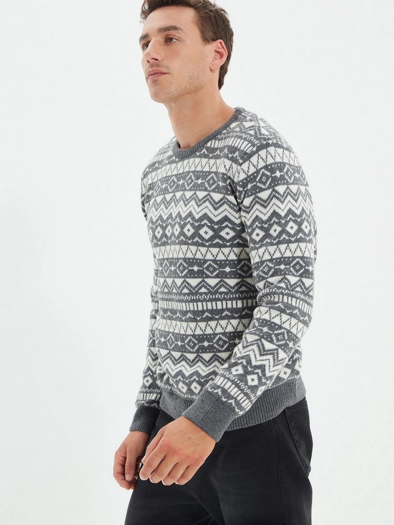Светри та кардигани Trendyol модель TMNAW22KZ0298/Gri Светри та кардигани Trendyol модель TMNAW22KZ0298/Gri Фото