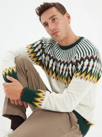 Светри та кардигани Trendyol модель TMNAW22KZ0301/Bej Фото