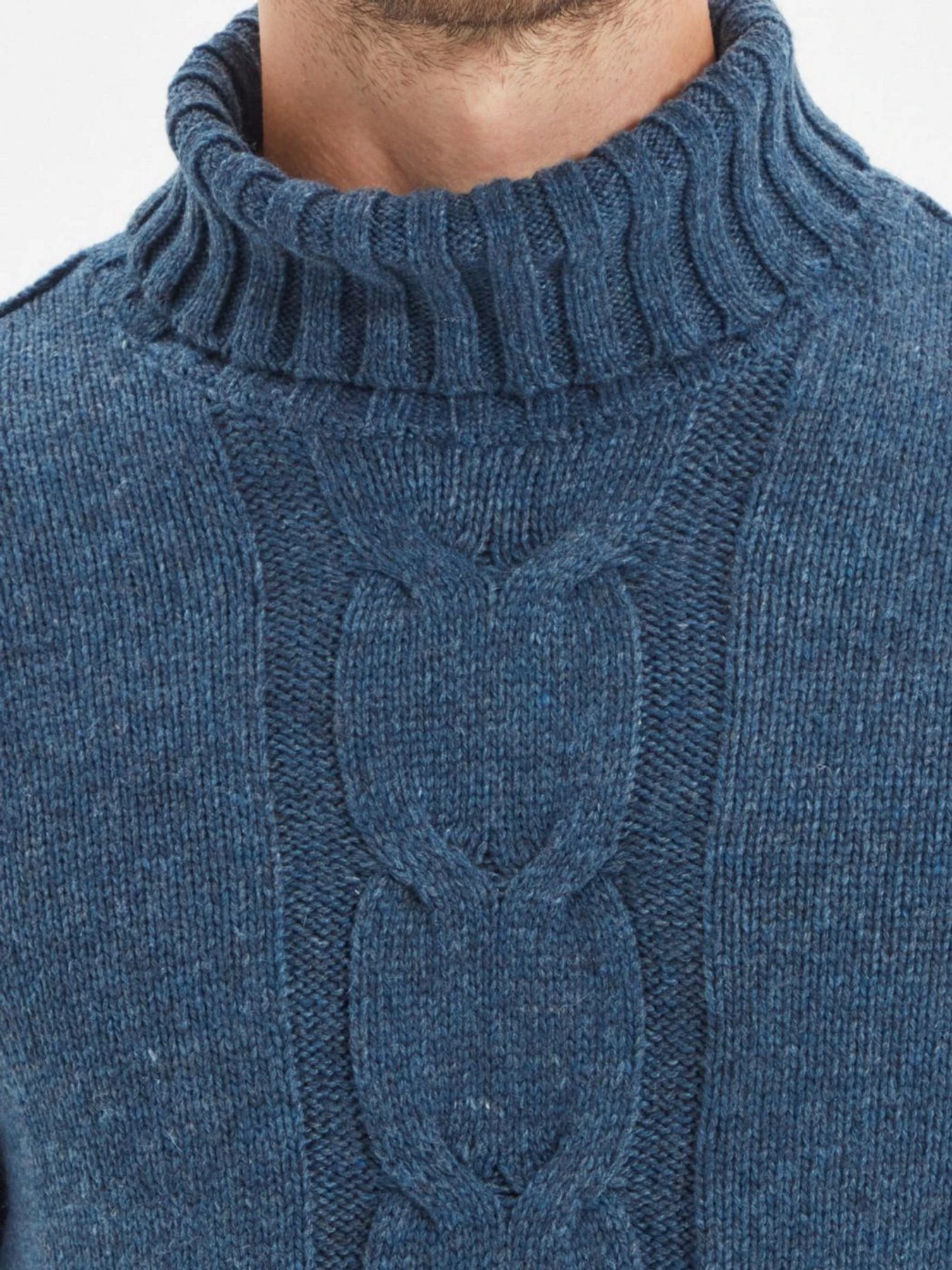 Свитры и кардиганы Trendyol модель TMNAW22KZ0303/Indigo Свитры и кардиганы Trendyol модель TMNAW22KZ0303/Indigo Фото