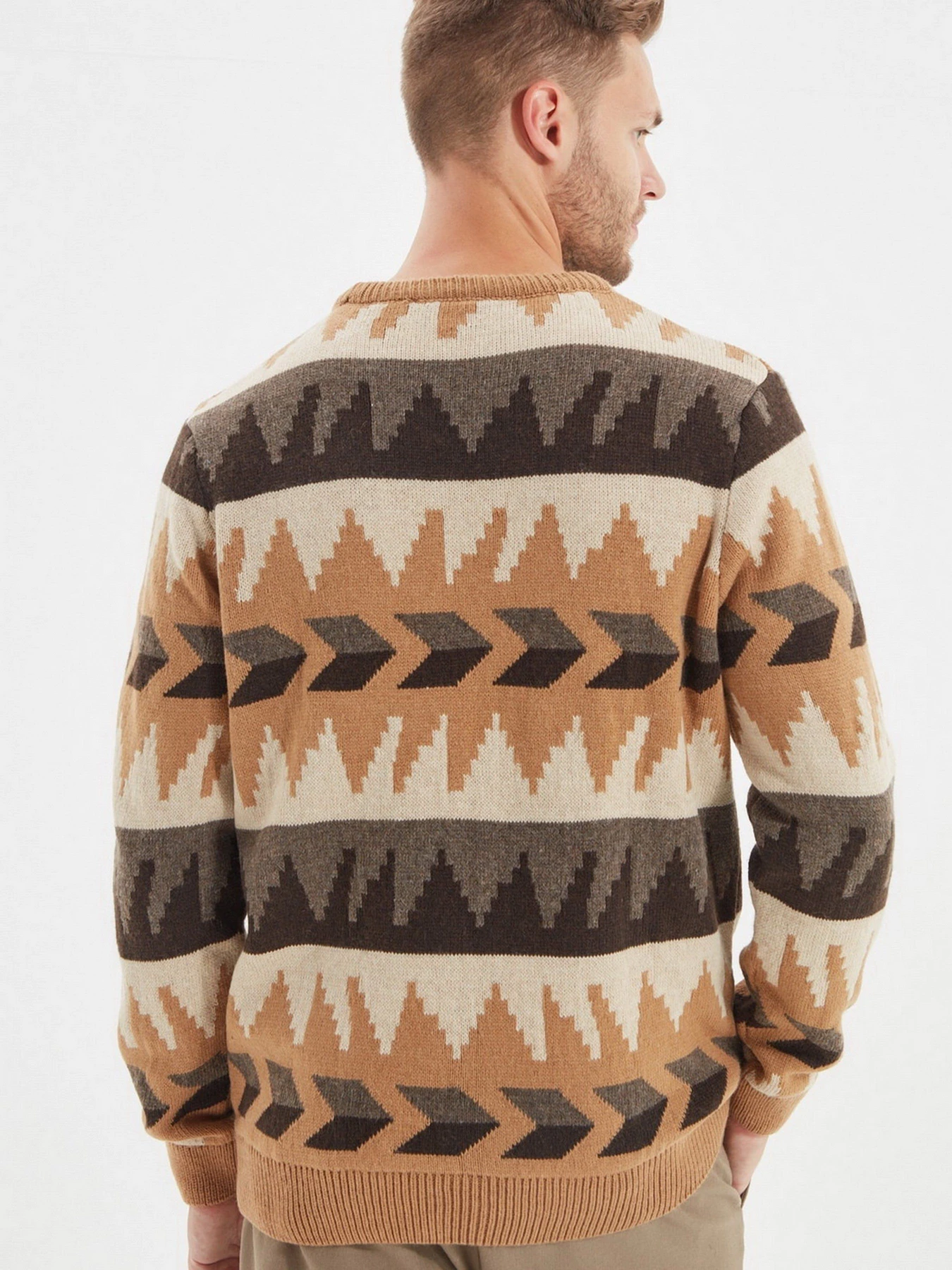 Светри та кардигани Trendyol модель TMNAW22KZ0304/Camel Светри та кардигани Trendyol модель TMNAW22KZ0304/Camel Фото