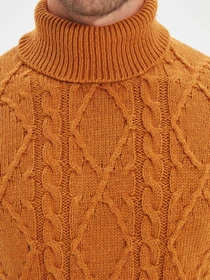 Свитры и кардиганы Trendyol модель TMNAW22KZ0317/Camel Фото
