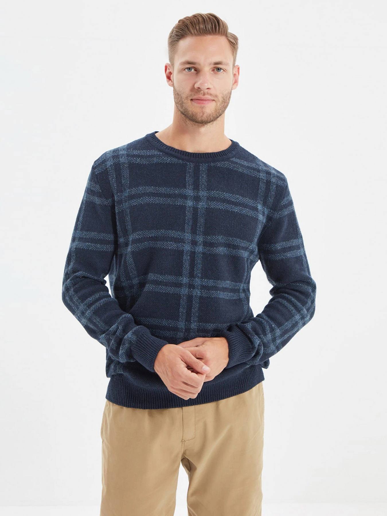 Светри та кардигани Trendyol модель TMNAW22KZ0321/Lacivert Светри та кардигани Trendyol модель TMNAW22KZ0321/Lacivert Фото