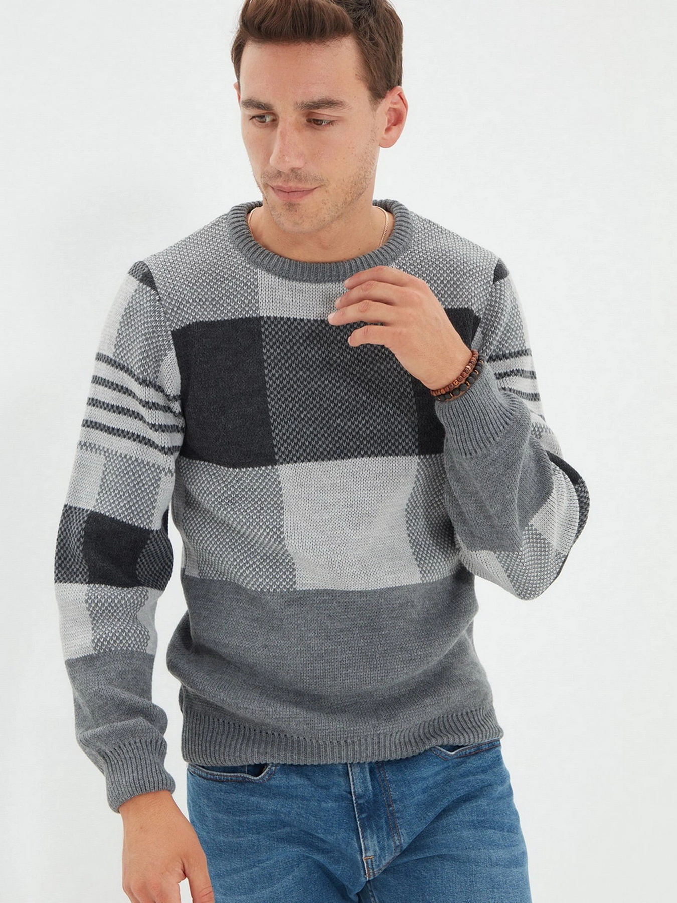 Светри та кардигани Trendyol модель TMNAW22KZ0335/Antrasit Светри та кардигани Trendyol модель TMNAW22KZ0335/Antrasit Фото