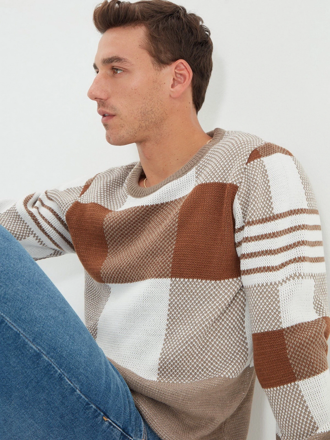 Светри та кардигани Trendyol модель TMNAW22KZ0335/Bej Светри та кардигани Trendyol модель TMNAW22KZ0335/Bej Фото