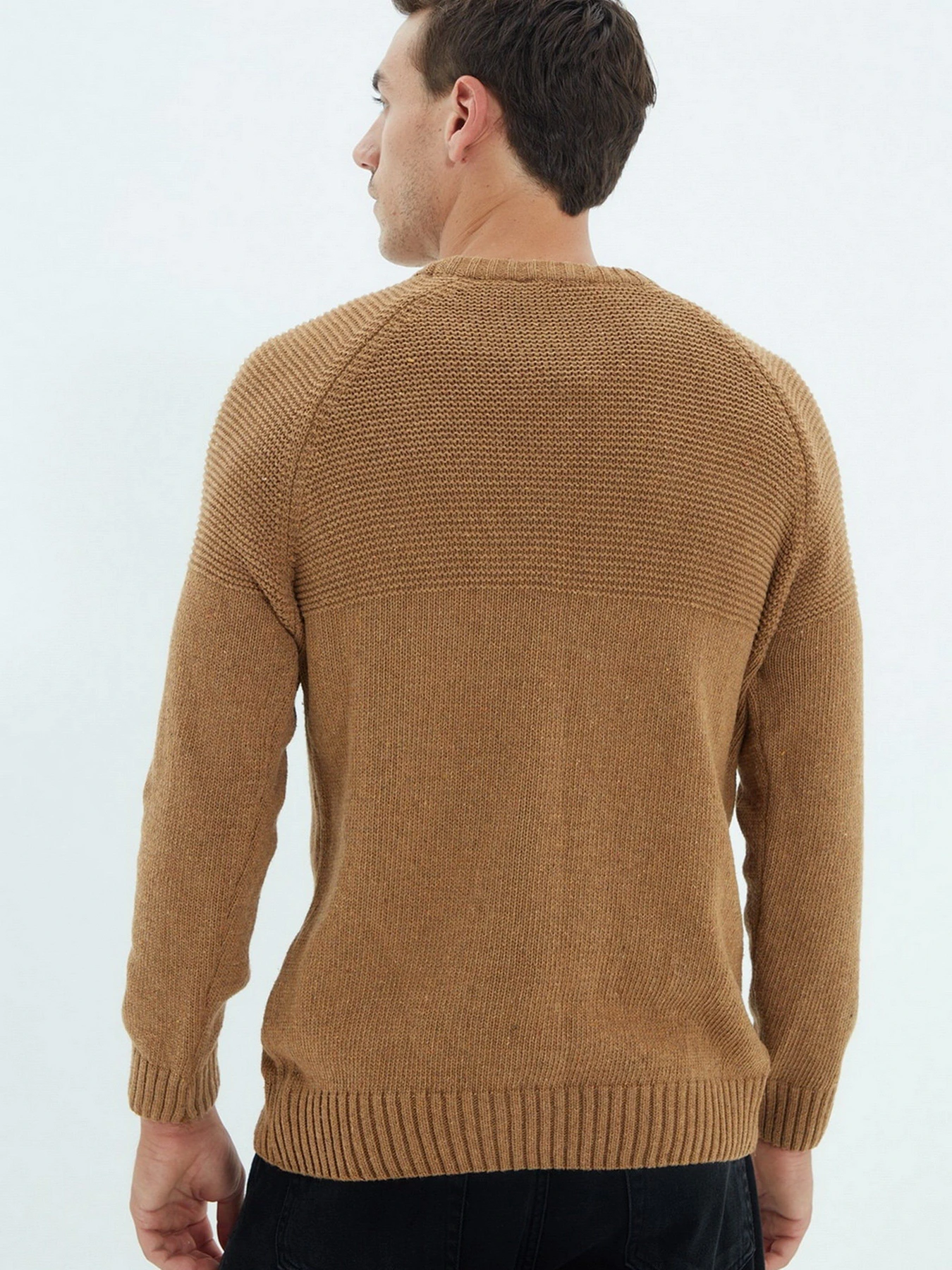 Светри та кардигани Trendyol модель TMNAW22KZ0391/Camel Светри та кардигани Trendyol модель TMNAW22KZ0391/Camel Фото