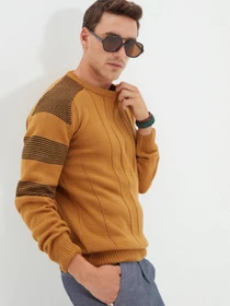 Светри та кардигани Trendyol модель TMNAW22KZ0602/Camel Фото