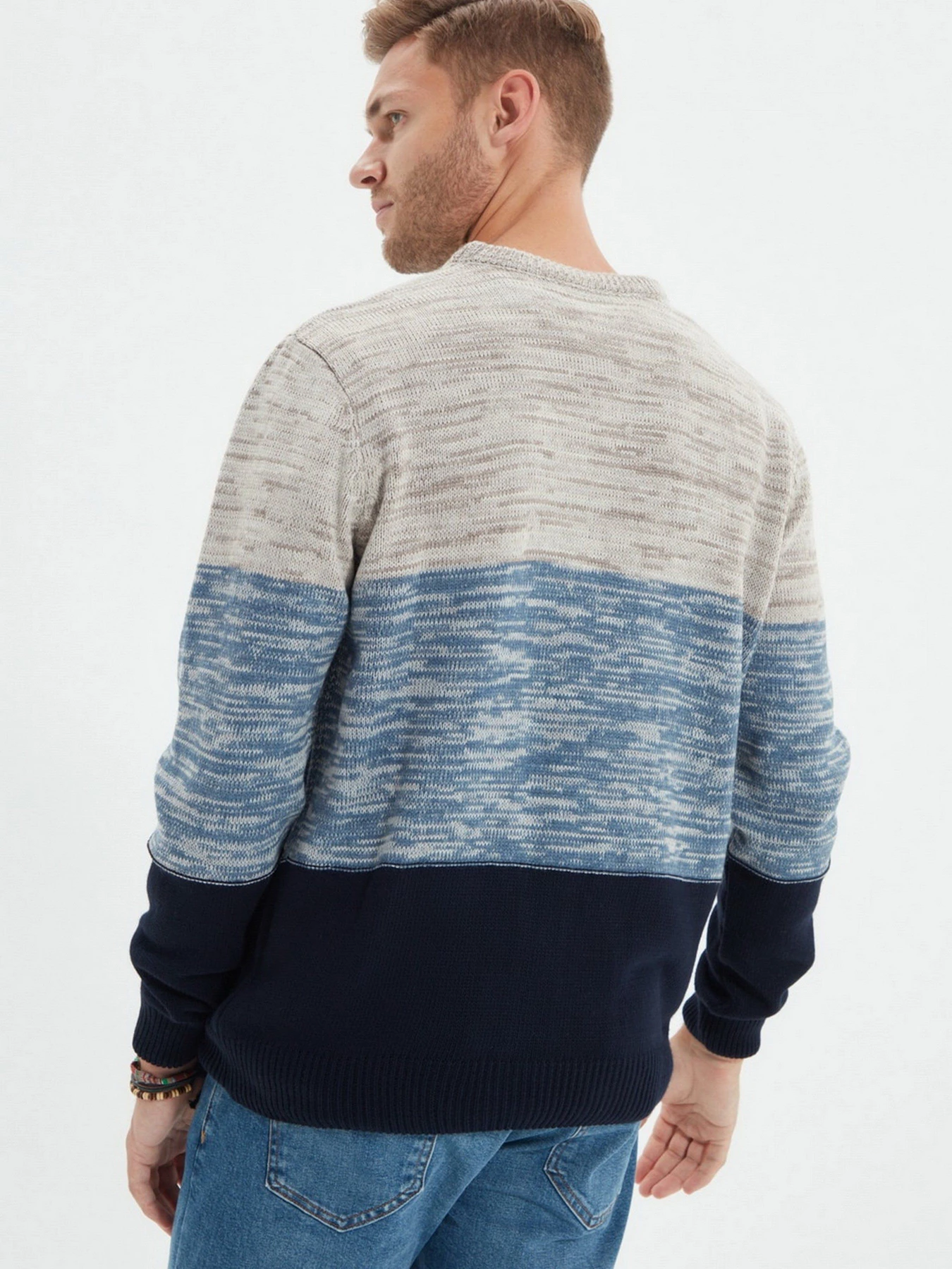 Светри та кардигани Trendyol модель TMNAW22KZ0650/Indigo Светри та кардигани Trendyol модель TMNAW22KZ0650/Indigo Фото