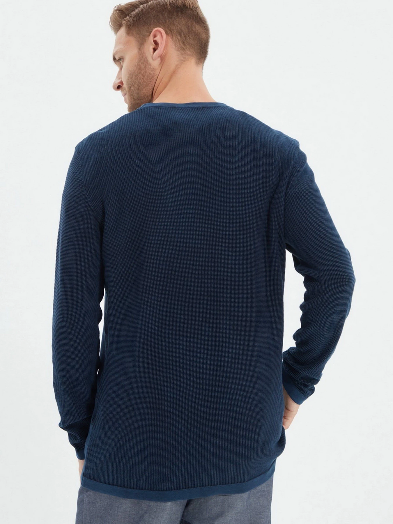 Светри та кардигани Trendyol модель TMNAW22KZ0691/Lacivert Светри та кардигани Trendyol модель TMNAW22KZ0691/Lacivert Фото