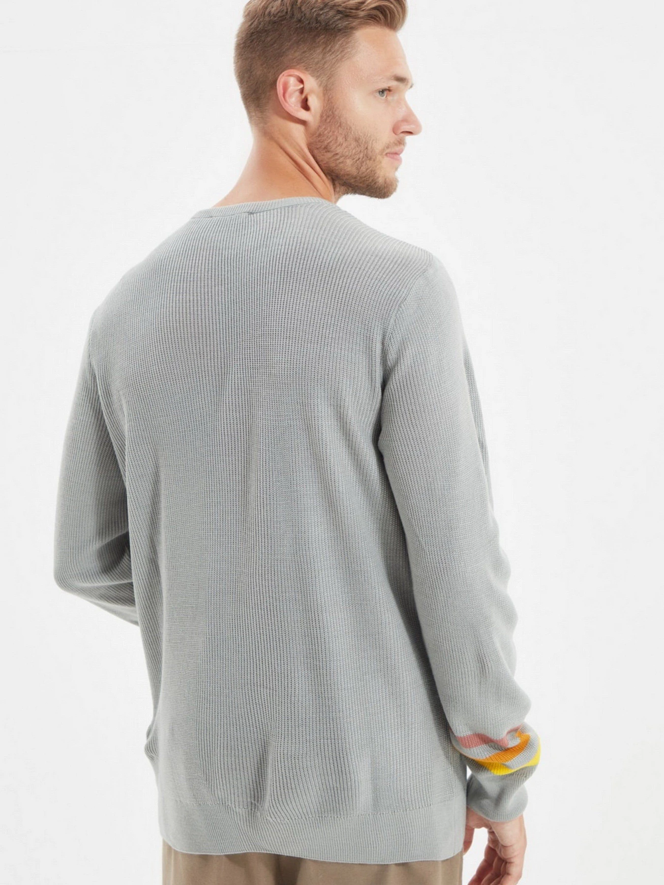 Светри та кардигани Trendyol модель TMNAW22KZ0794/Gri Светри та кардигани Trendyol модель TMNAW22KZ0794/Gri Фото