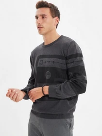 Светри та кардигани Trendyol модель TMNAW22KZ1417/Gri Фото