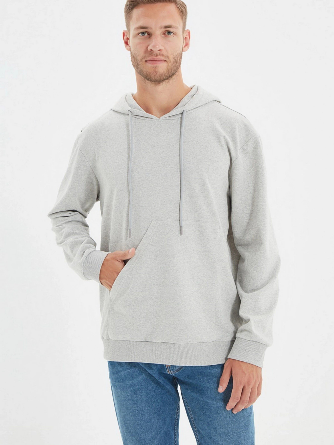 Худи и свитшоты Trendyol модель TMNAW22SW0068/Gri Худи и свитшоты Trendyol модель TMNAW22SW0068/Gri Фото