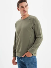 Худи и свитшоты Trendyol модель TMNAW22SW0086/Haki Фото