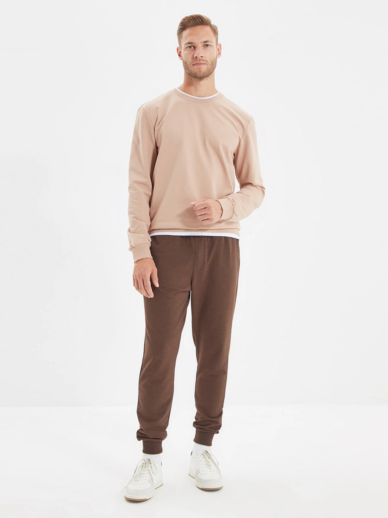 Брюки Trendyol модель TMNSS20EA0053/Kahverengi Брюки Trendyol модель TMNSS20EA0053/Kahverengi Фото