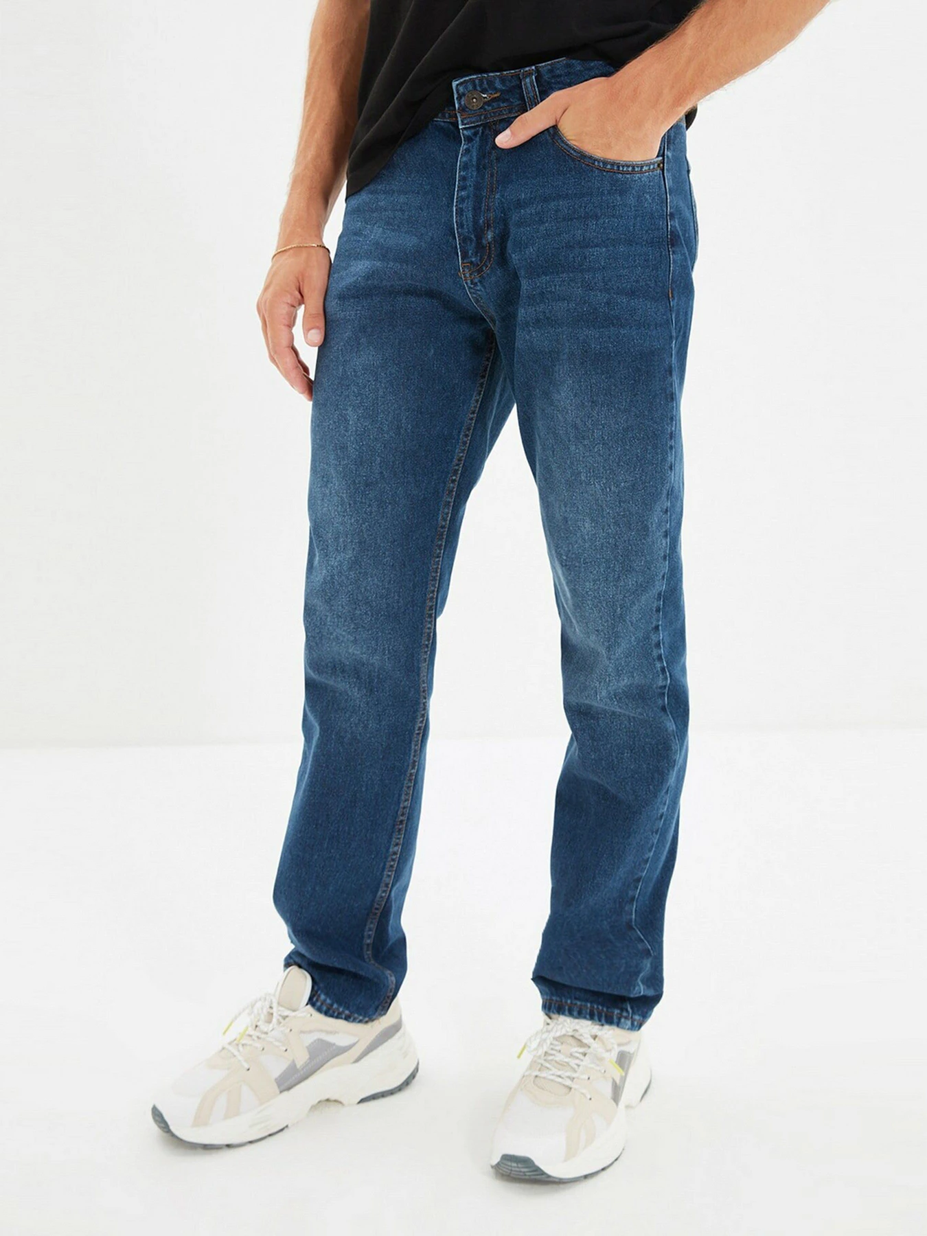 Джинсы Trendyol Regular модель TMNAW22JE0193/Indigo Фото