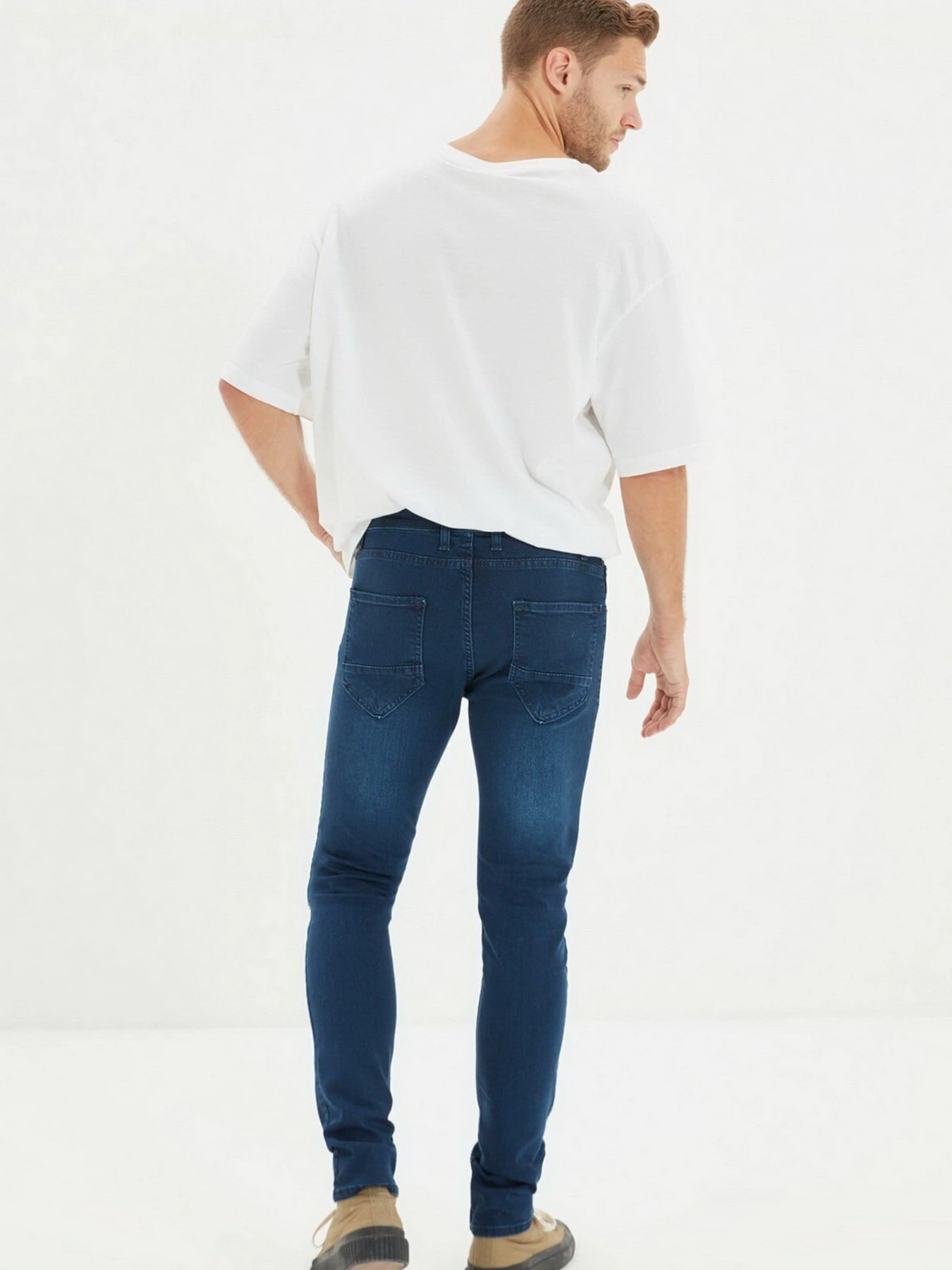 Джинси Trendyol Skinny модель TMNAW22JE0799/Indigo Джинси Trendyol Skinny модель TMNAW22JE0799/Indigo Фото