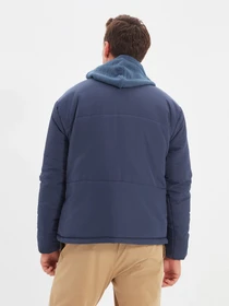 Куртки та дублянки Trendyol модель TMNAW22MO0090/Lacivert Фото