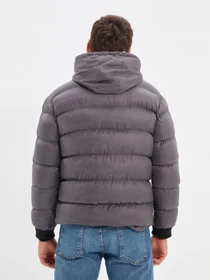 Куртки та дублянки Trendyol модель TMNAW22MO0129/Fume Фото