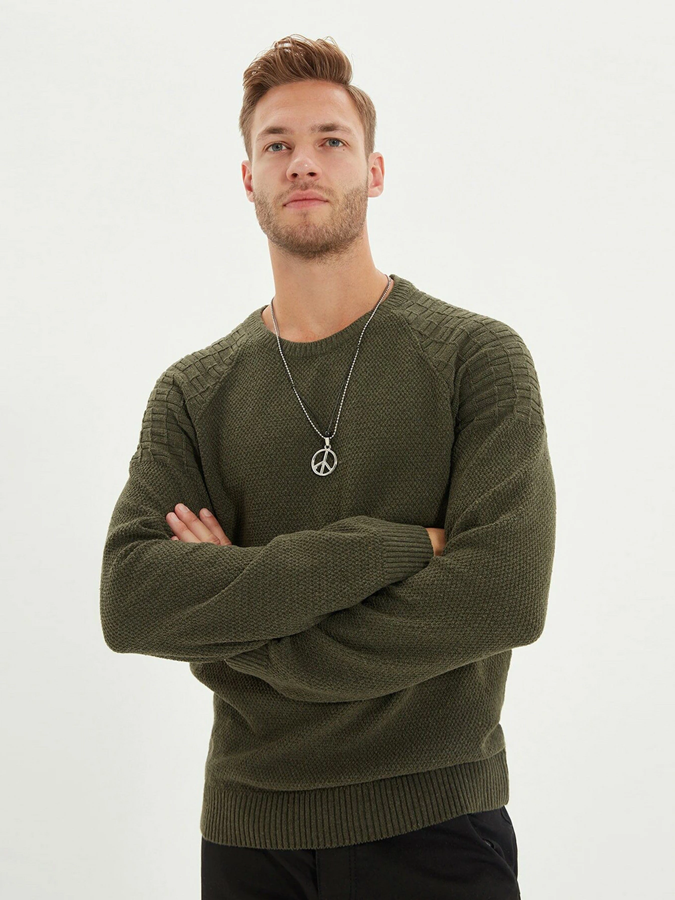 Светри та кардигани Trendyol модель TMNAW21KZ1587/Haki Светри та кардигани Trendyol модель TMNAW21KZ1587/Haki Фото