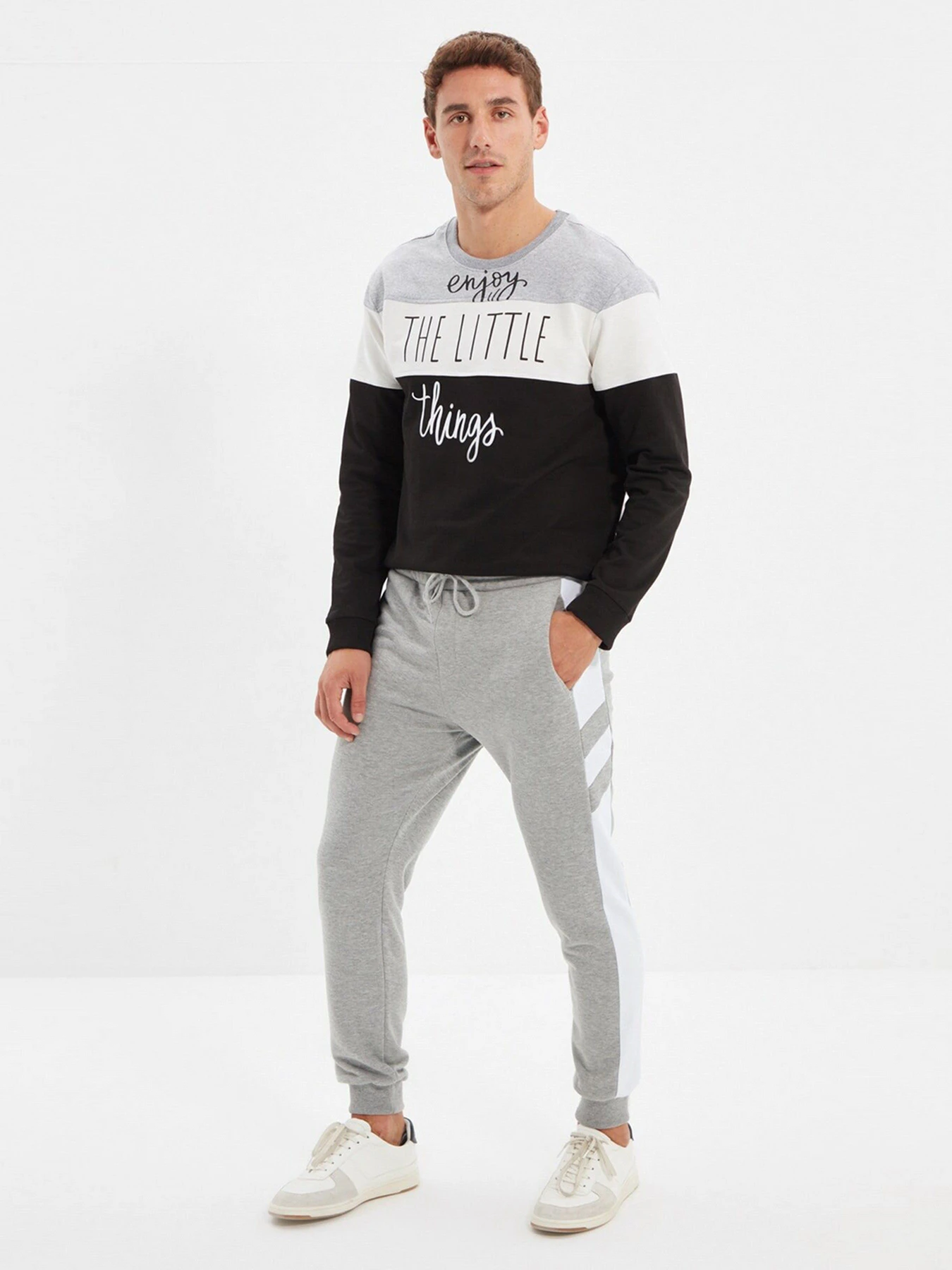 Брюки Trendyol модель TMNAW22EA0219/Gri Фото