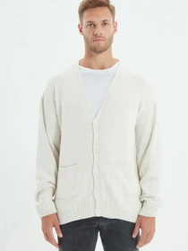 Свитры и кардиганы Trendyol модель TMNAW22HI0070/Ekru Фото