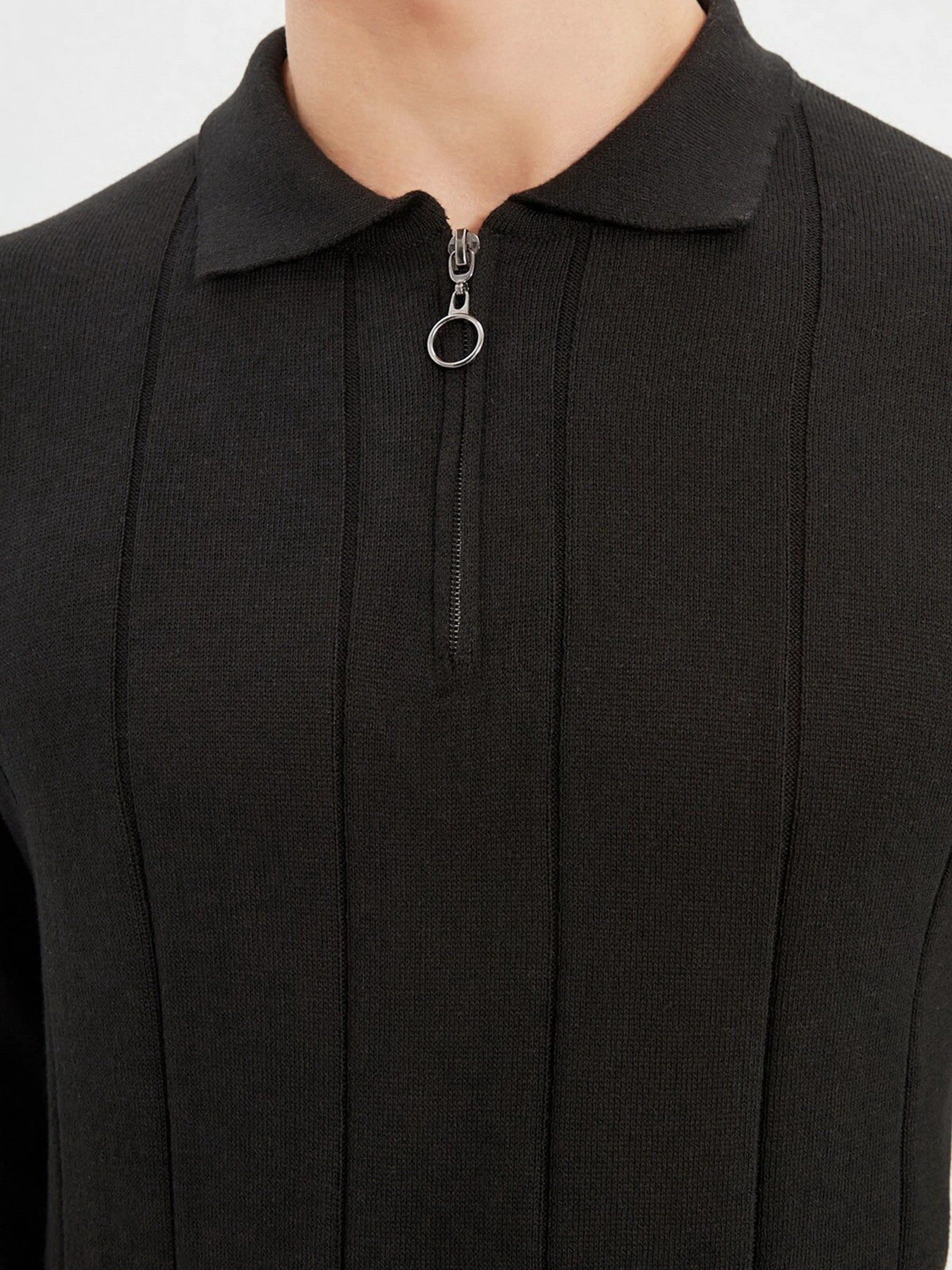 Светри та кардигани Trendyol модель TMNAW21KZ0774/Siyah Светри та кардигани Trendyol модель TMNAW21KZ0774/Siyah Фото