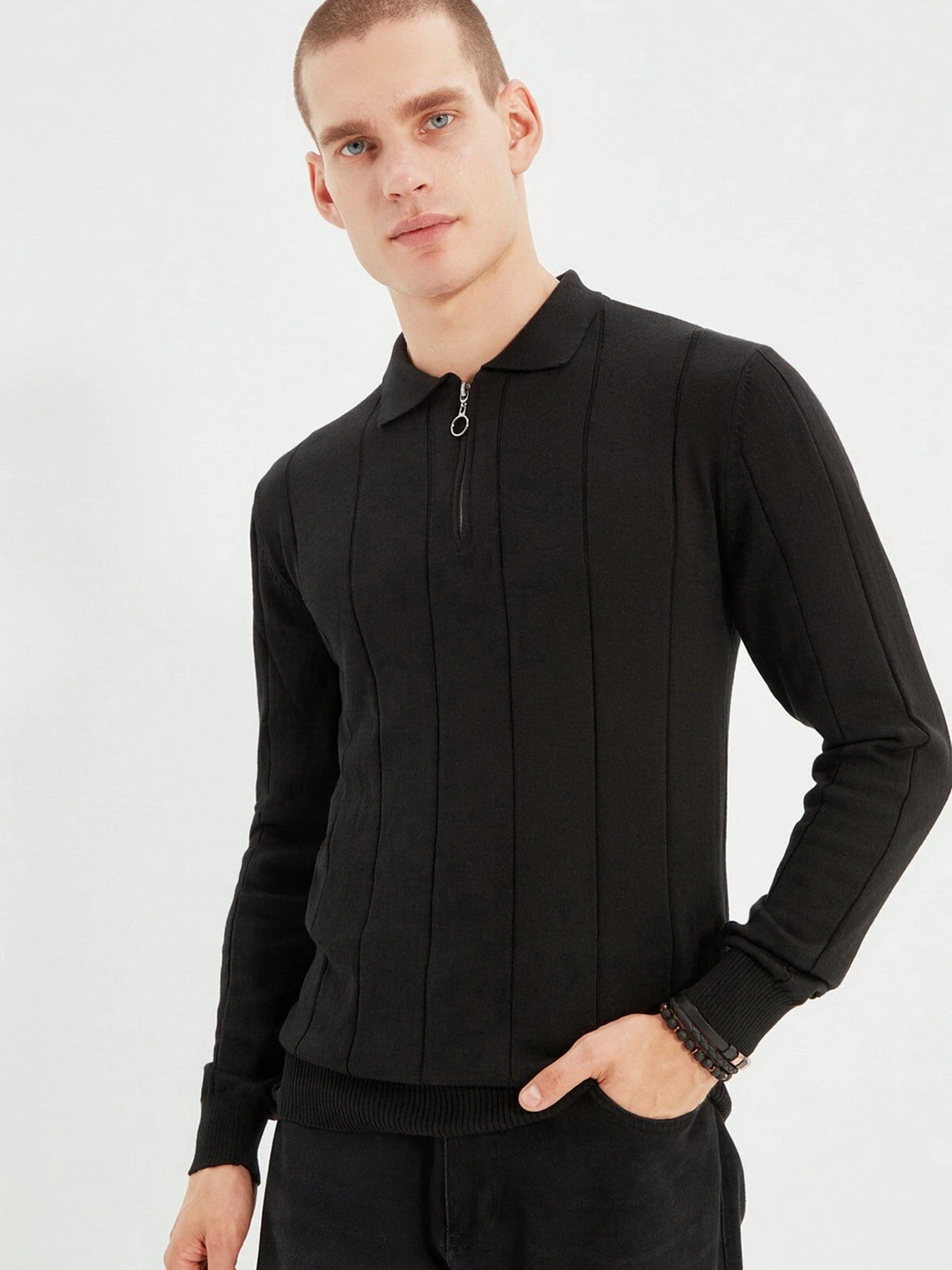 Светри та кардигани Trendyol модель TMNAW21KZ0774/Siyah Светри та кардигани Trendyol модель TMNAW21KZ0774/Siyah Фото