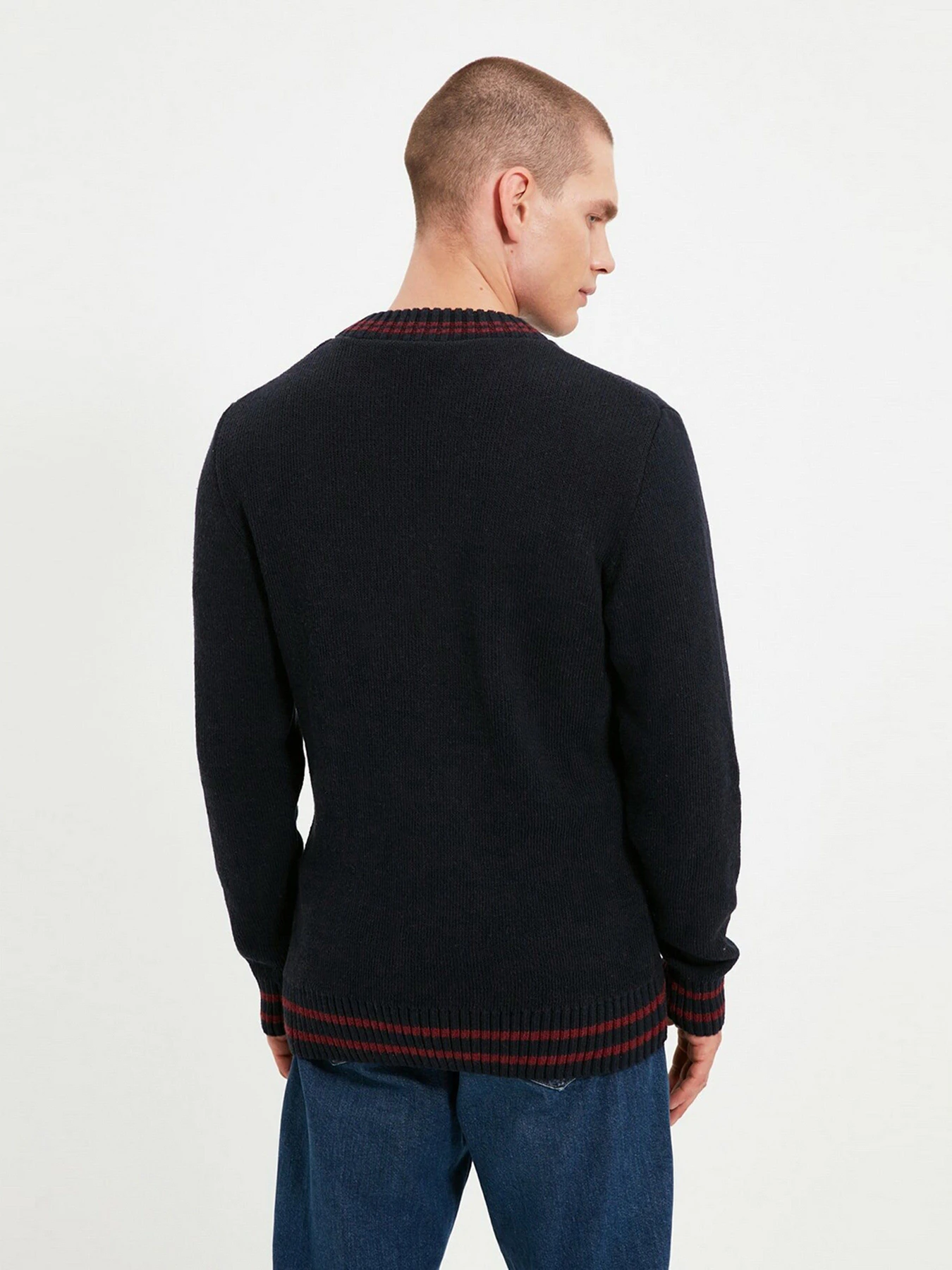 Светри та кардигани Trendyol модель TMNAW22HI0076/Lacivert Светри та кардигани Trendyol модель TMNAW22HI0076/Lacivert Фото