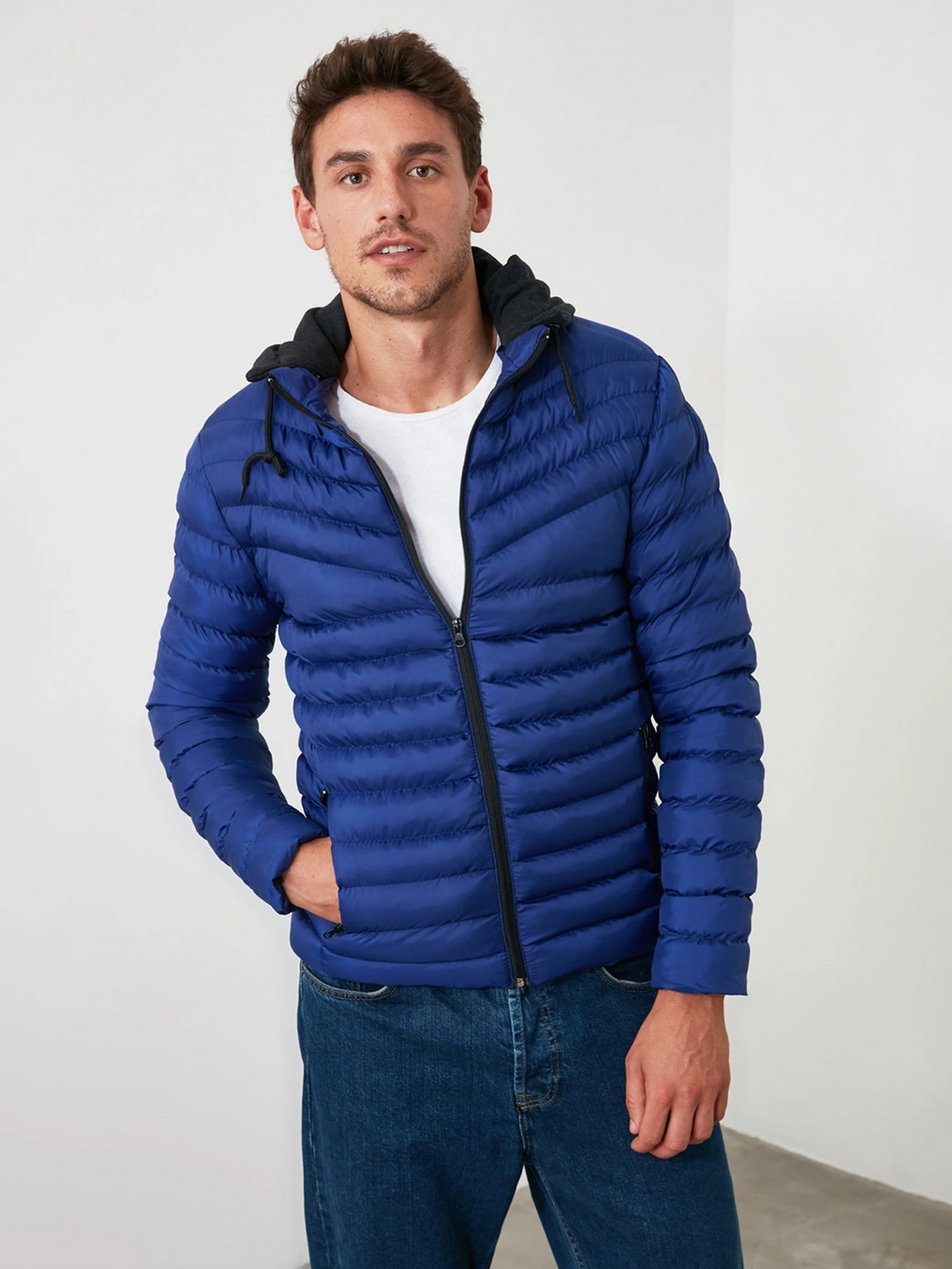 Куртки та дублянки Trendyol модель TMNAW21MO0013/Saks Фото