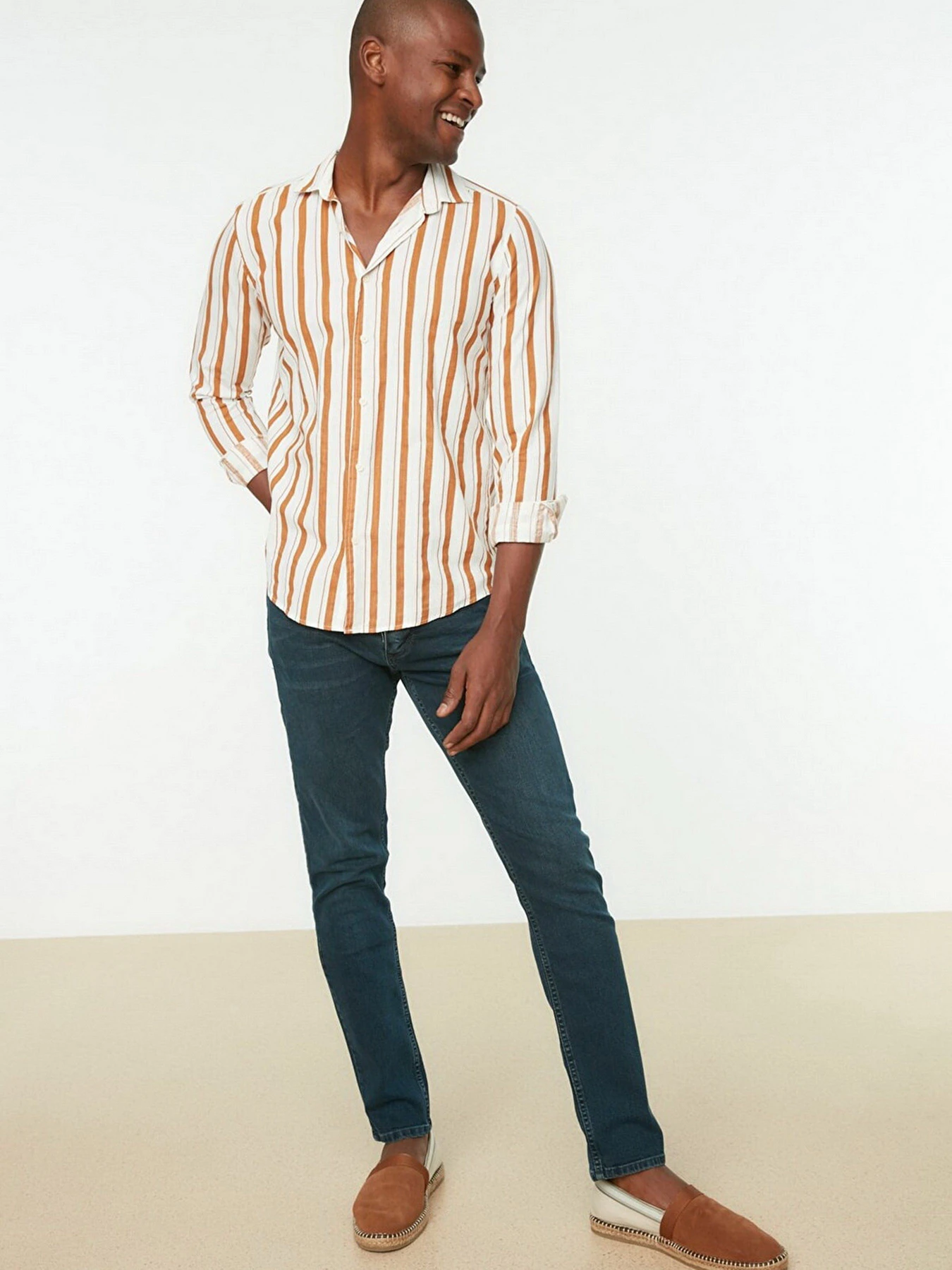 Джинси Trendyol Skinny модель TMNSS22JE0103/Indigo Фото