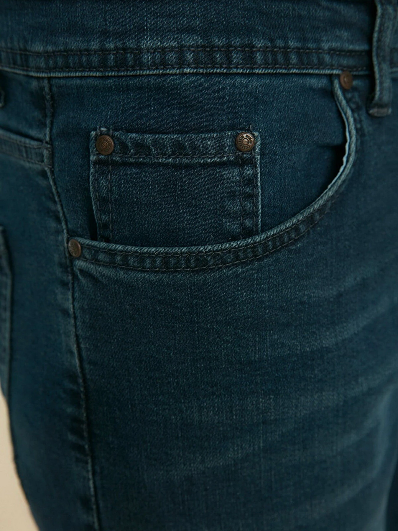 Джинси Trendyol Skinny модель TMNSS22JE0103/Indigo Фото