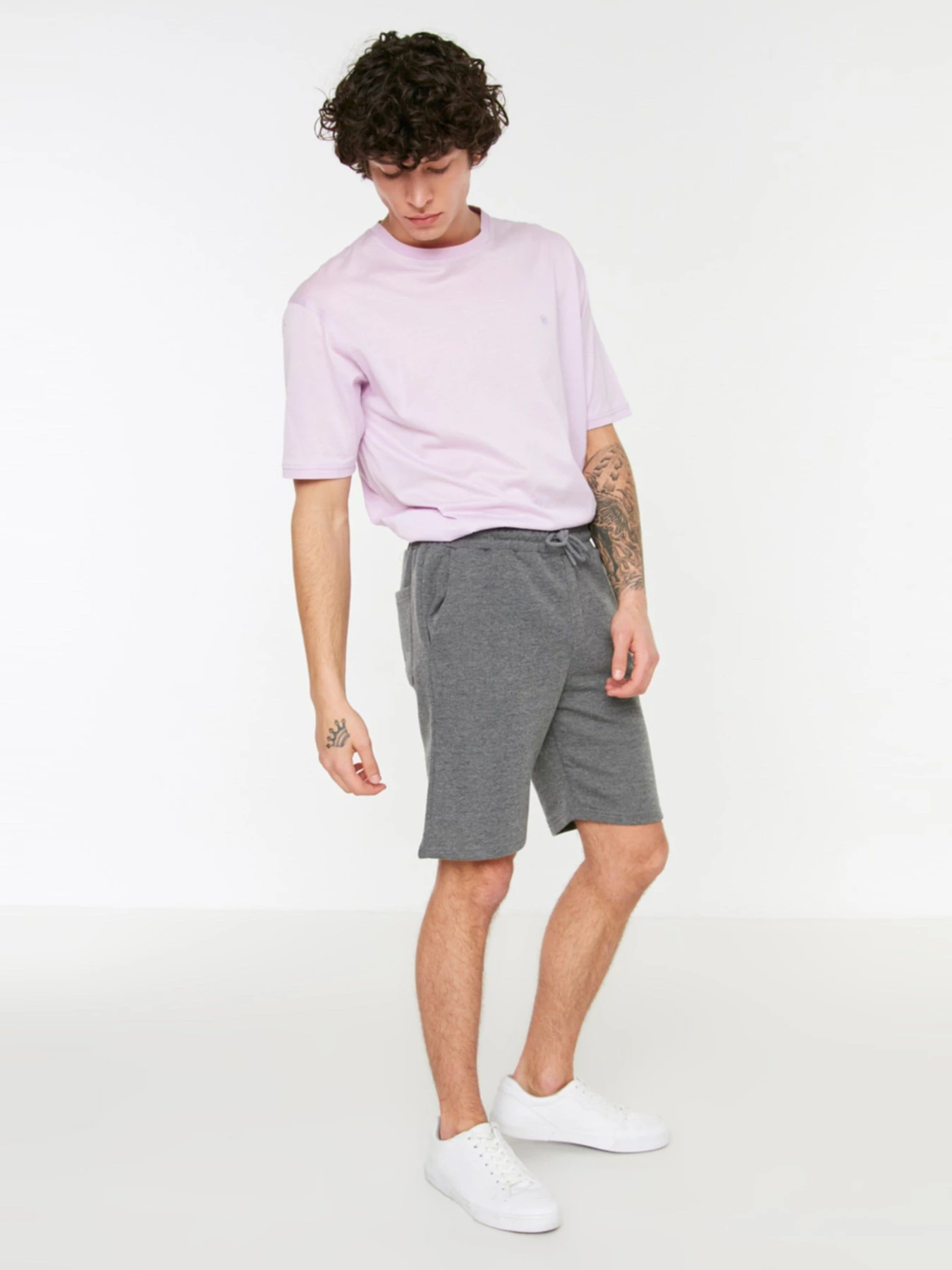 Шорты Trendyol модель TMNSS20SR0068/Antrasit Шорты Trendyol модель TMNSS20SR0068/Antrasit Фото