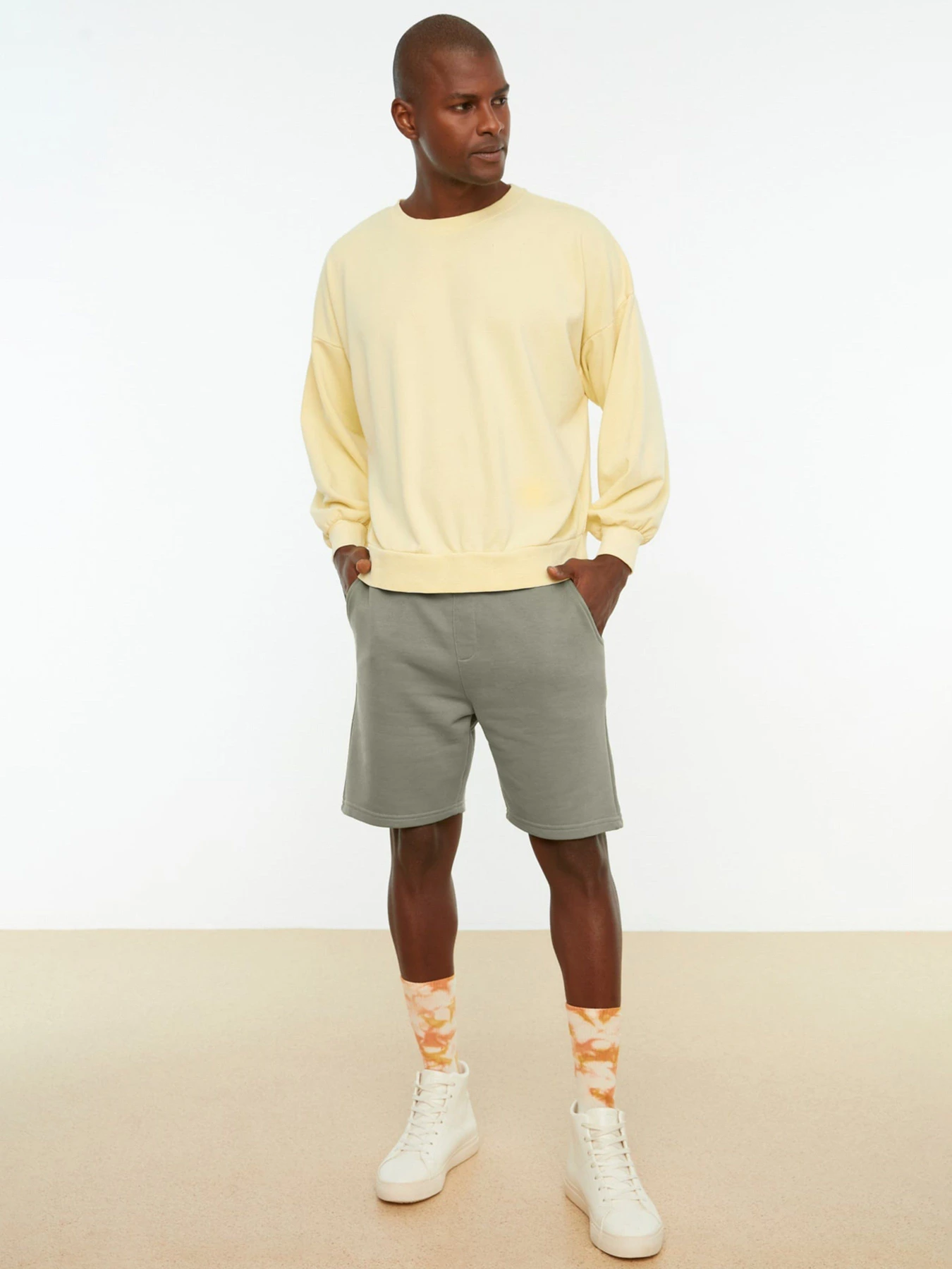 Шорты Trendyol модель TMNSS20SR0068/Haki Фото